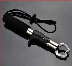 Grip Fishing Tool